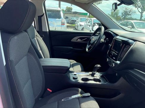 Used 2020 Chevrolet Traverse LS FWD image 9