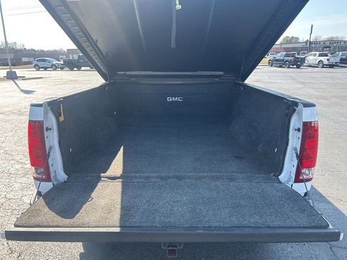 Used 2011 GMC Sierra 1500 SLE w/ Power Tech Package image 11