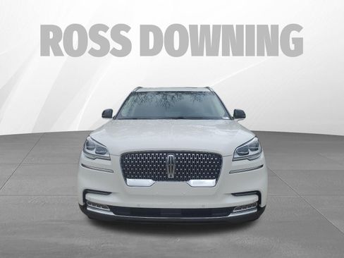 Used 2020 Lincoln Aviator Reserve w/ Equipment Group 202A AWD/4WD image 2