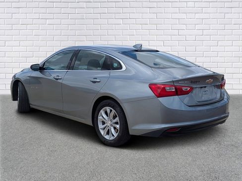 Used 2024 Chevrolet Malibu LT FWD image 3