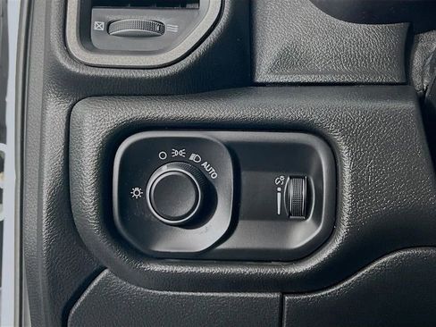 Used 2021 RAM 3500 Tradesman image 11