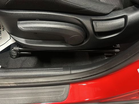 Used 2024 Kia Soul LX w/ Option Group 015 image 17