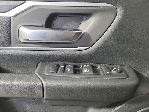 Used 2020 RAM 1500 Big Horn RWD image 16