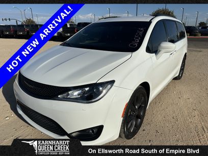 Used 2020 Chrysler Pacifica Touring-L Plus w/ S Appearance Package