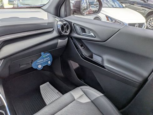 Certified 2026 Chevrolet Equinox LT w/ Convenience Package II FWD image 17