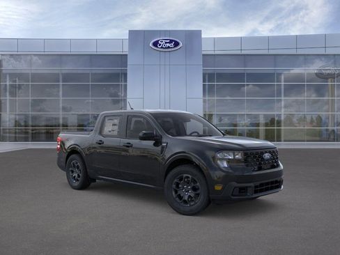 New 2026 Ford Maverick XLT w/ XLT Luxury Package AWD/4WD image 8