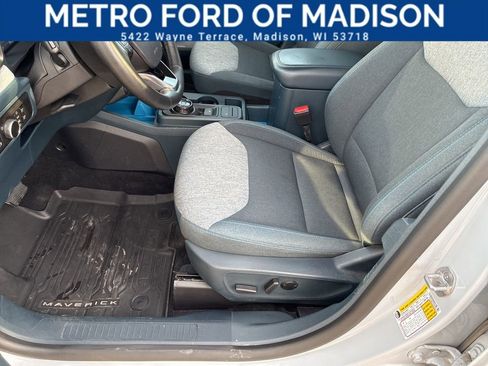 Certified 2025 Ford Maverick XLT w/ Equipment Group 301A image 16