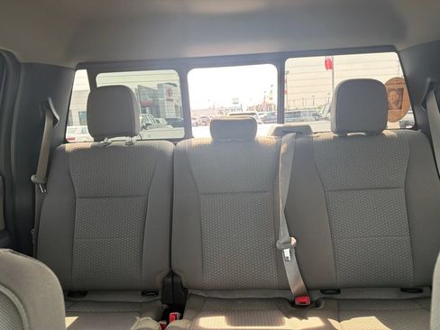 Used 2019 Ford F150 XLT w/ Equipment Group 302A Luxury AWD/4WD image 23