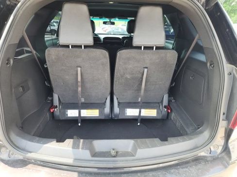 Used 2013 Ford Explorer XLT FWD image 35