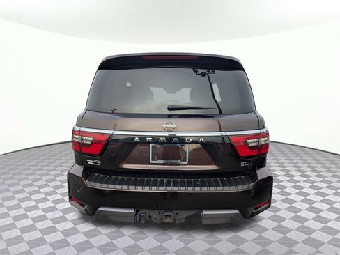 Used 2021 Nissan Armada SL w/ Captain's Chairs Package image 4