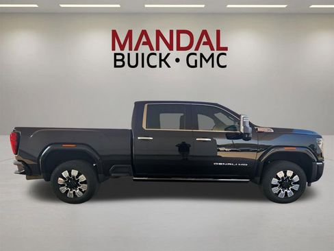 Used 2024 GMC Sierra 3500 Denali w/ Denali Reserve Package AWD/4WD image 5