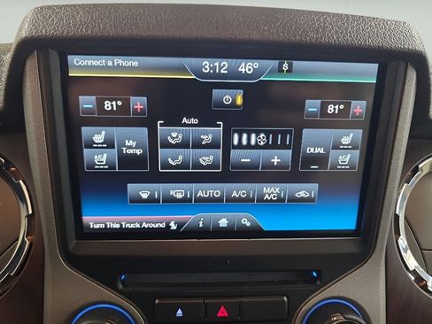 Used 2016 Ford F350 Lariat w/ Lariat Interior Package AWD/4WD image 9