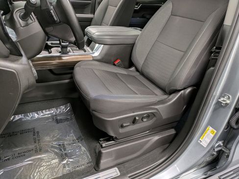 Used 2024 Chevrolet Silverado 1500 RST AWD/4WD image 10