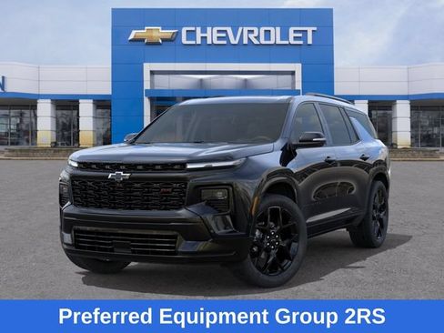 New 2026 Chevrolet Traverse RS w/ LPO, Floor Liner Package AWD/4WD image 7