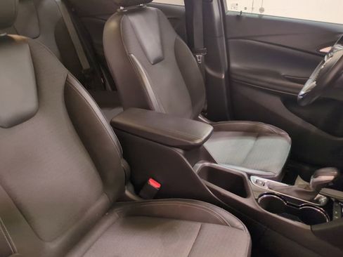 Used 2021 Buick Encore GX Preferred w/ Cold Weather Comfort Package image 10