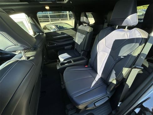 New 2026 INFINITI QX60 Sport w/ Dark Cargo Package image 13
