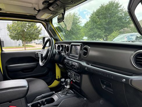 Used 2022 Jeep Wrangler Unlimited Sport AWD/4WD image 16