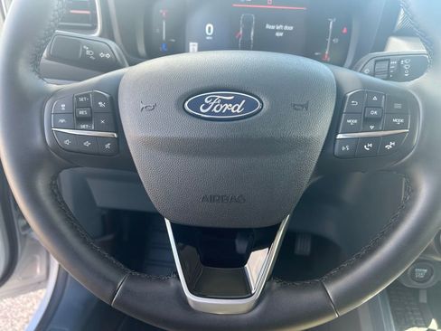 New 2025 Ford Maverick Lariat w/ 4K Tow Package image 17