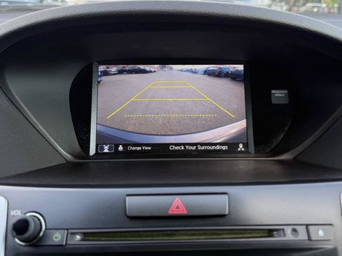Used 2017 Acura TLX w/ Technology Package FWD image 16