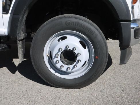 Used 2024 Ford F450 XL w/ XL Chrome Package image 27
