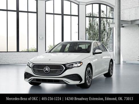 Used 2025 Mercedes-Benz E 350 Sedan image 41