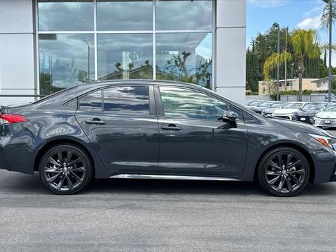 Certified 2024 Toyota Corolla SE w/ SE Premium Package FWD image 4