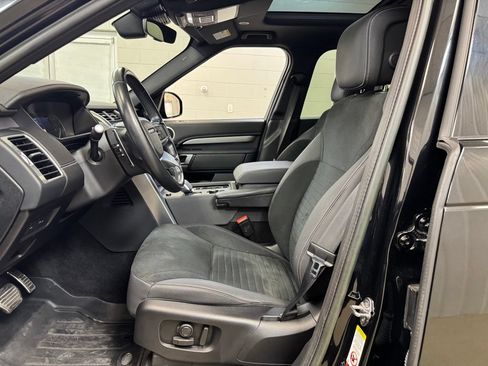 Used 2023 Land Rover Discovery S R-Dynamic AWD/4WD image 14