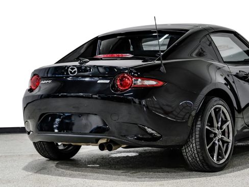 Used 2018 MAZDA MX-5 Miata RF Grand Touring RWD image 14