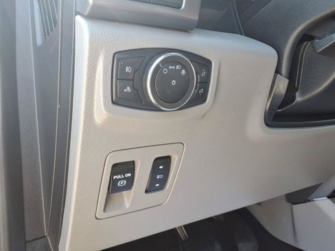 Used 2020 Ford F150 XLT w/ Equipment Group 302A Luxury AWD/4WD image 17