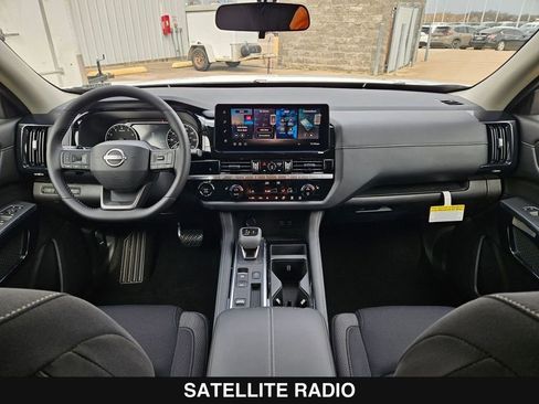 New 2026 Nissan Pathfinder SV image 20