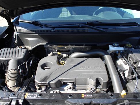 Used 2023 Chevrolet Equinox LT w/ Driver Convenience Package image 19