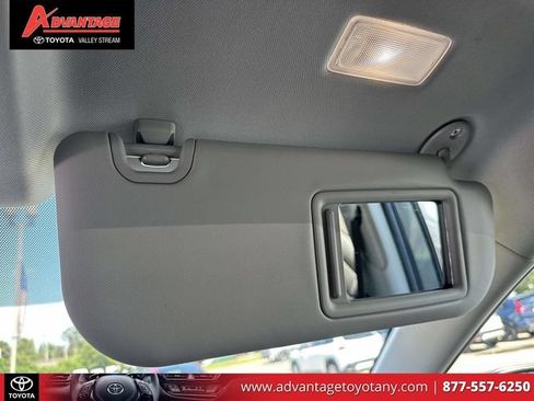 Used 2023 Toyota RAV4 LE AWD/4WD image 37