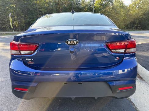 Used 2019 Kia Rio S image 4