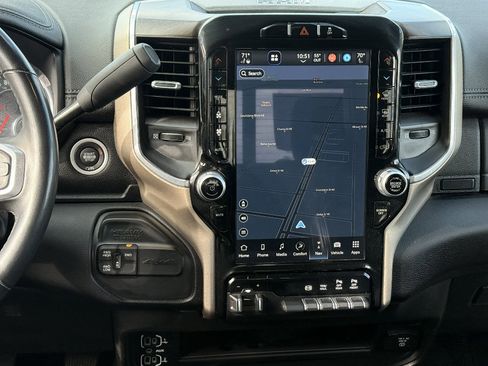 Used 2024 RAM 2500 Laramie image 23