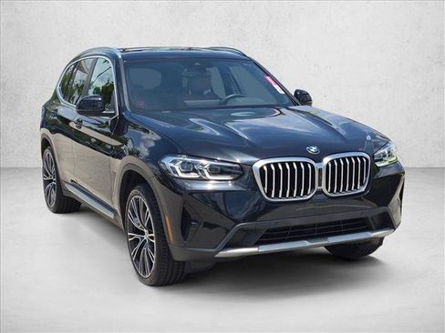 Used 2023 BMW X3 xDrive30i w/ Premium Package AWD/4WD image 3