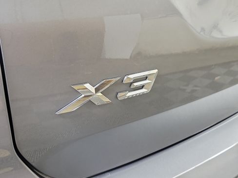 Used 2024 BMW X3 xDrive30i w/ Premium Package AWD/4WD image 7