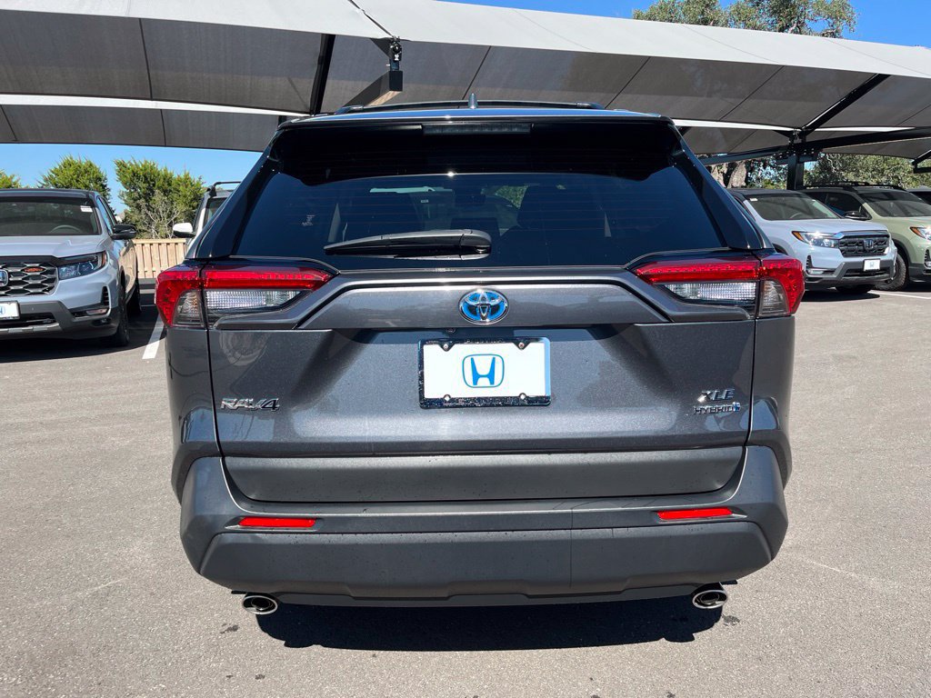 Used 2023 Toyota RAV4 XLE w/ Convenience Package AWD/4WD image 5