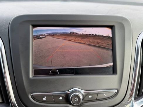 Used 2024 Chevrolet Equinox LT image 20