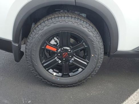 New 2026 Nissan Rogue SV AWD/4WD image 10