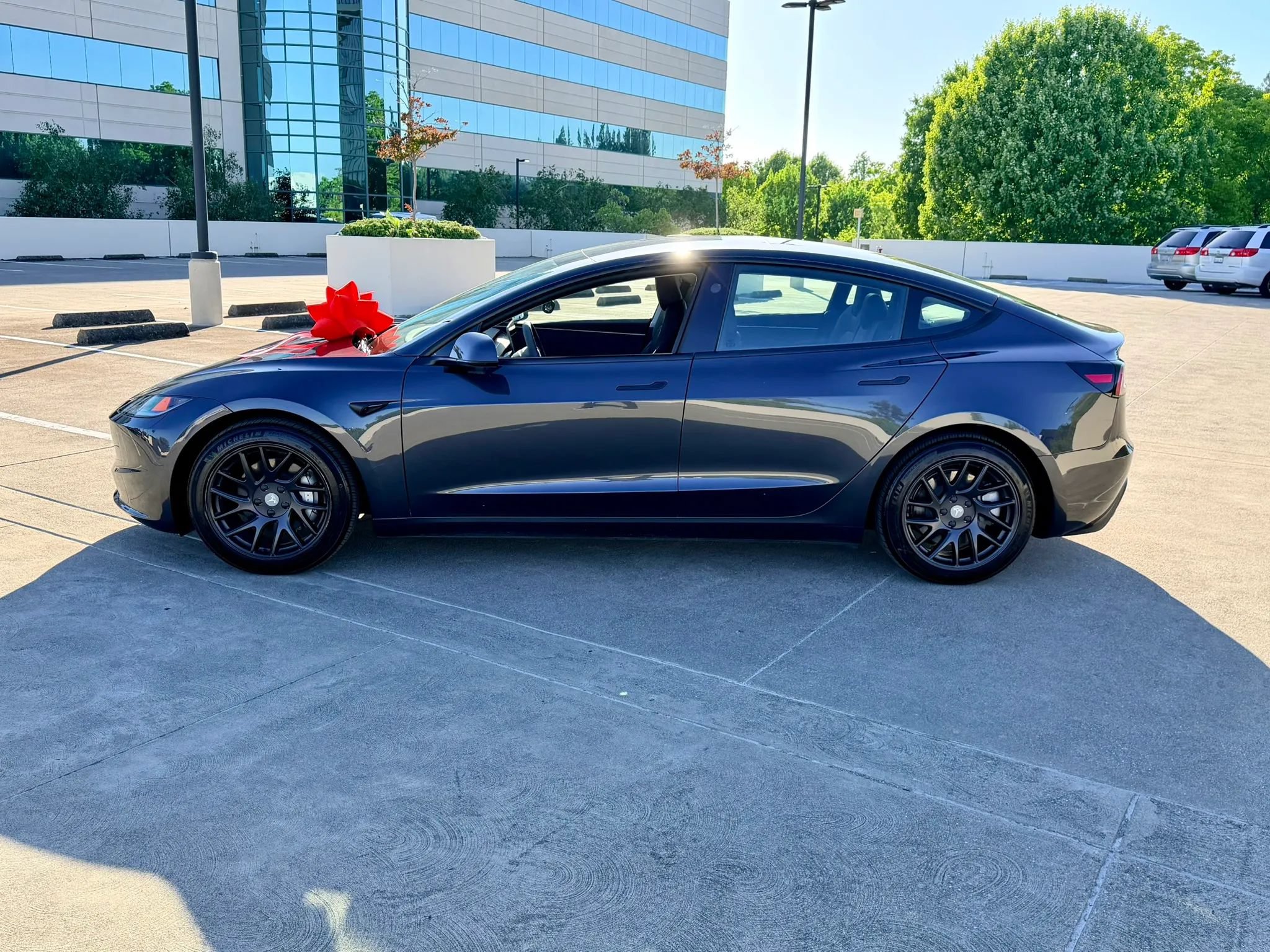 Used 2025 Tesla Model 3 Long Range RWD image 14
