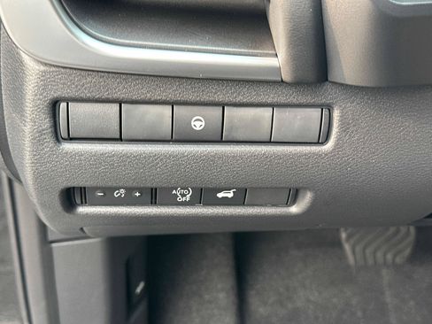 New 2026 Nissan Rogue SV w/ Cold Weather Package AWD/4WD image 21
