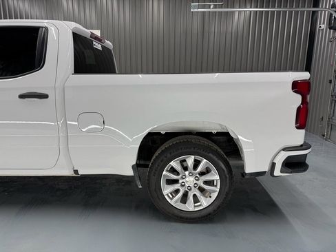 Used 2021 Chevrolet Silverado 1500 Custom RWD image 5
