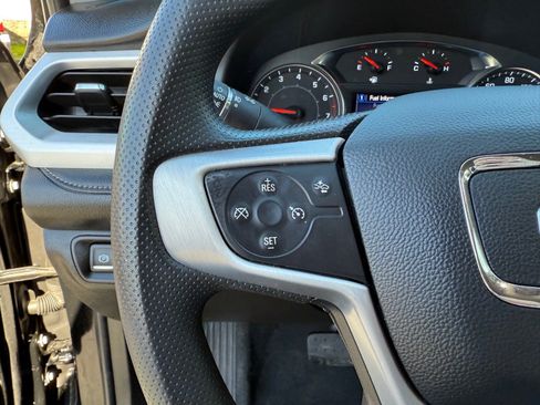 Used 2022 GMC Acadia SLE w/ Elevation Edition image 33