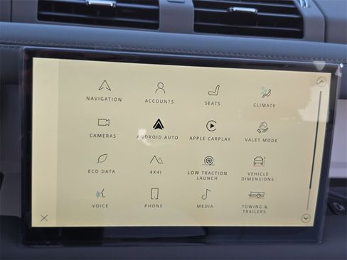 New 2025 Land Rover Defender 130 X-Dynamic SE image 22