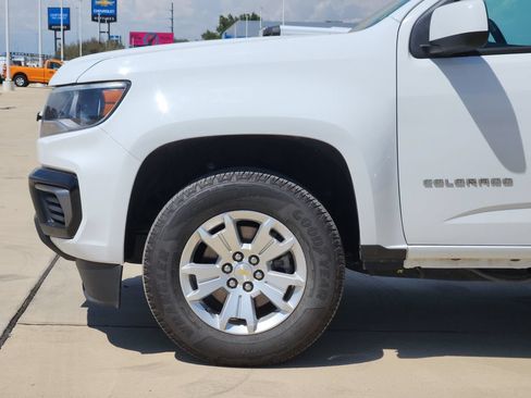 Used 2022 Chevrolet Colorado LT w/ Fleet Safety Package RWD image 8