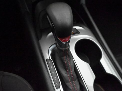 Used 2024 Chevrolet Malibu RS FWD image 27