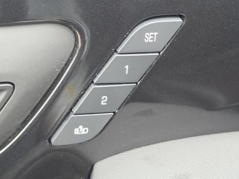 Used 2022 Chevrolet Blazer RS w/ Enhanced Convenience Package FWD image 18