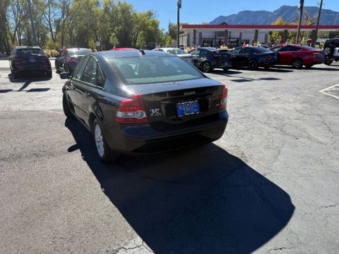 Used 2005 Volvo S40 2.4i image 16