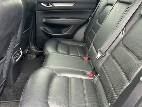 Used 2017 MAZDA CX-5 Grand Touring w/ Premium Package image 18