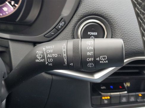 Used 2025 MAZDA CX-70 Plug-In Hybrid w/ Premium Pkg image 25